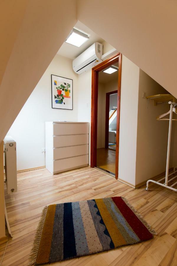 Two Towers Apartman מישקולץ מראה חיצוני תמונה